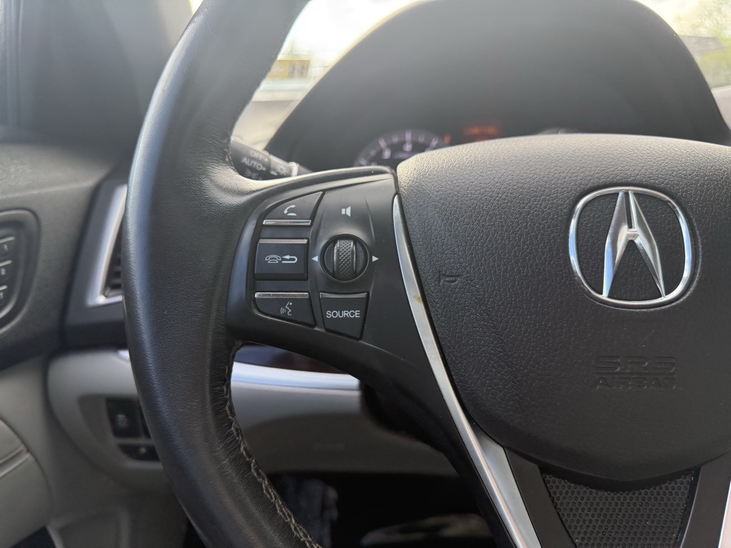 Vehicle image 13 of 30