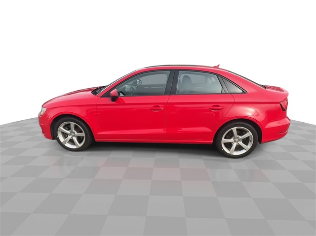 Vehicle image 9 of 32