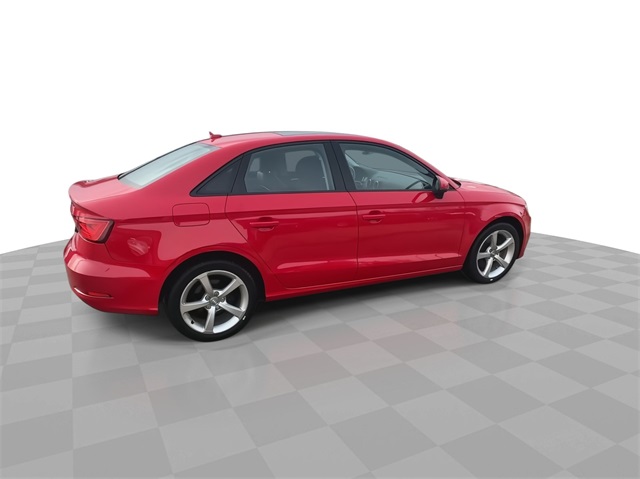 Vehicle image 6 of 32