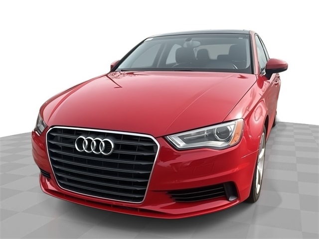 Vehicle image 3 of 32
