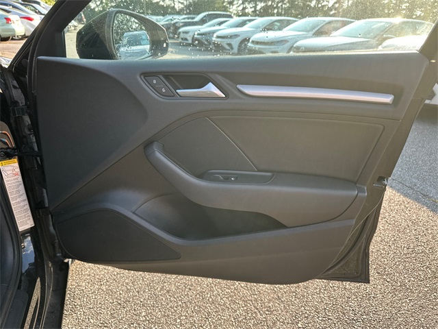 2015 Audi A3 1.8T Premium Image 30 of 34