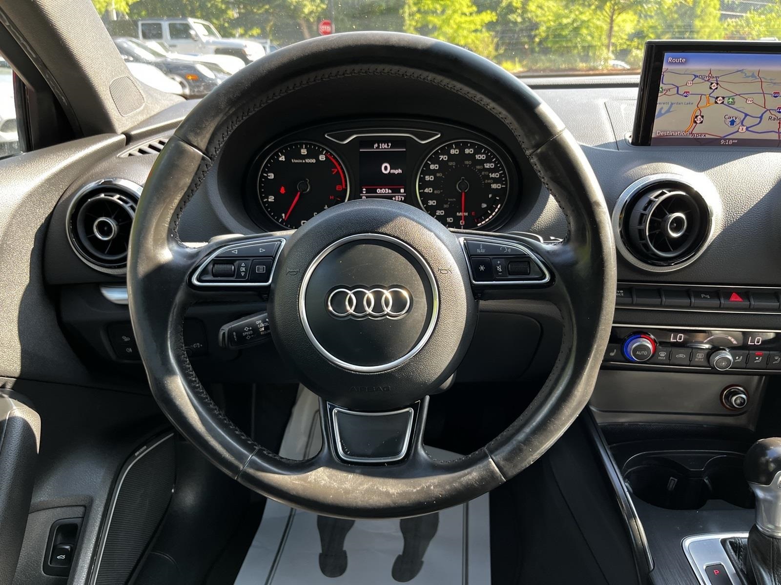 Vehicle image 18 of 41