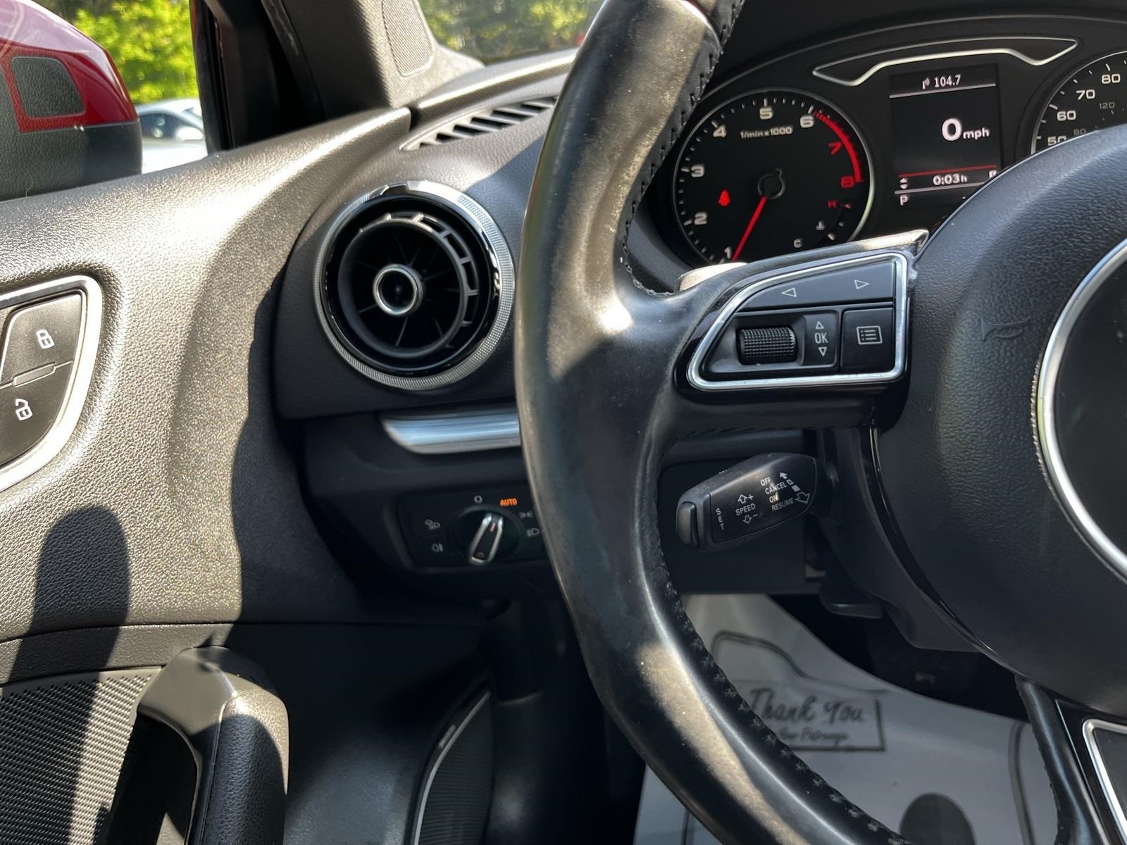 Vehicle image 40 of 41