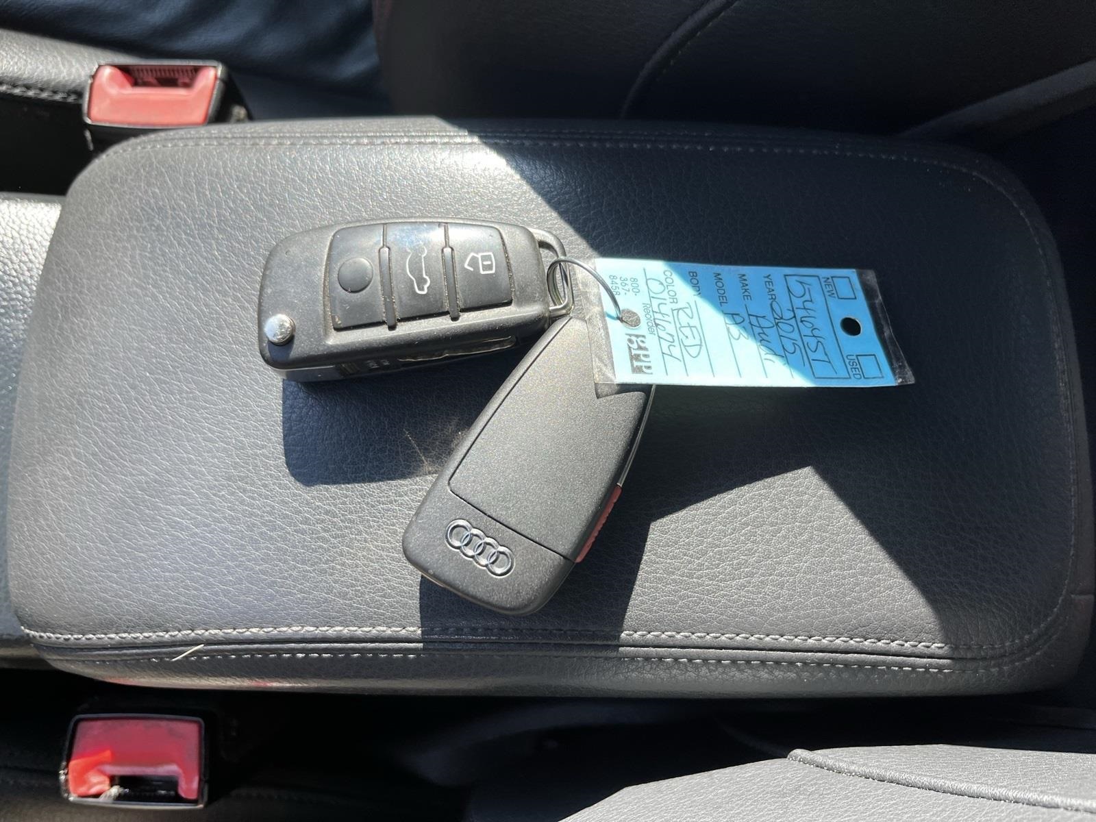 Vehicle image 32 of 41