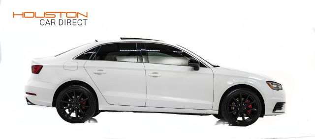 Vehicle image 4 of 66