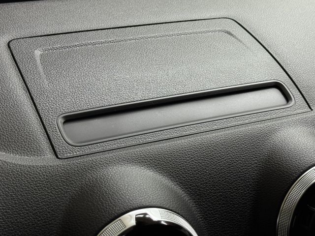 Vehicle image 58 of 66