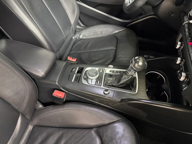 Vehicle image 56 of 66