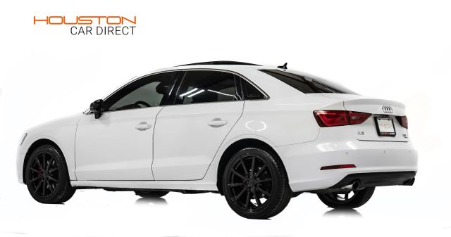 Vehicle image 7 of 66