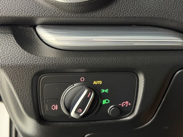 Vehicle image 49 of 66