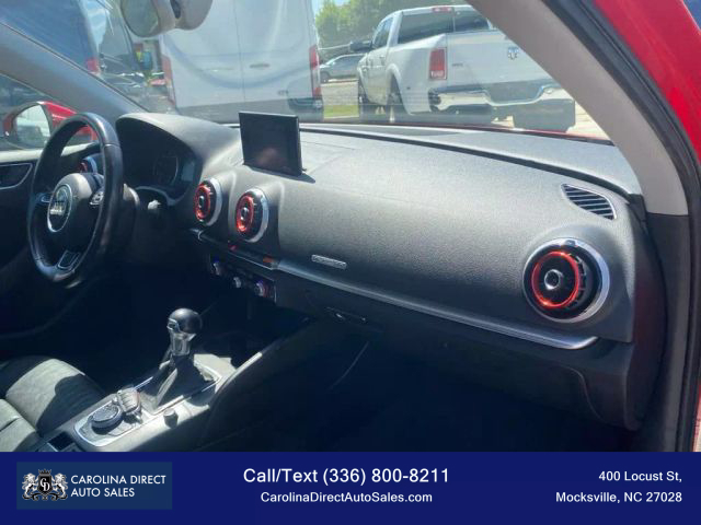 Vehicle image 37 of 50