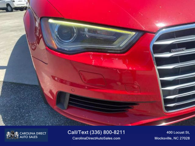 Vehicle image 33 of 50