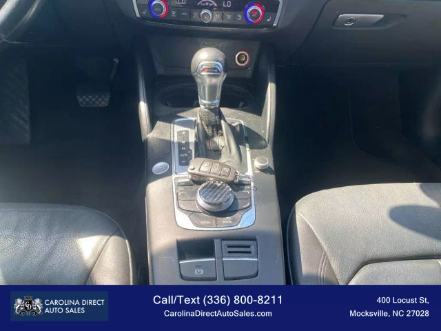 Vehicle image 44 of 50