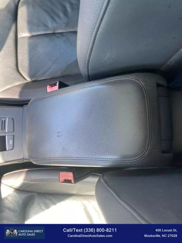 Vehicle image 42 of 50