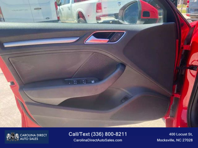 Vehicle image 29 of 50