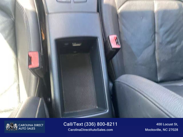 Vehicle image 43 of 50