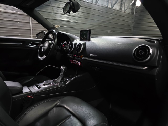 2015 Audi A3 2.0T Premium Plus Image 22 of 39