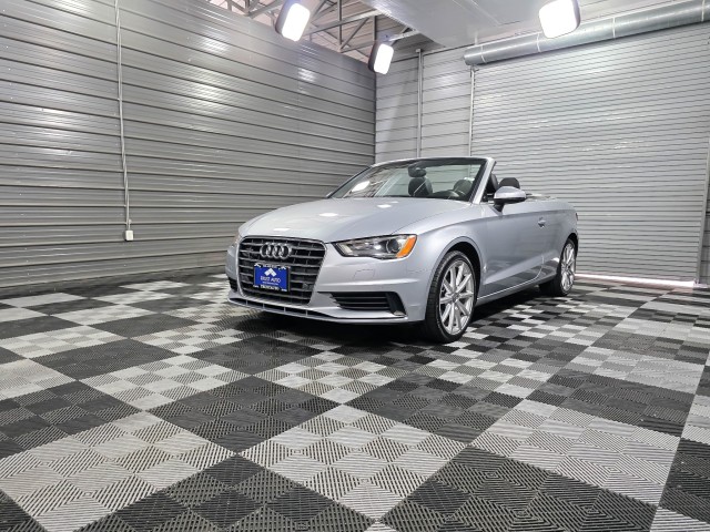 2015 Audi A3 2.0T Premium Plus Image 4 of 39