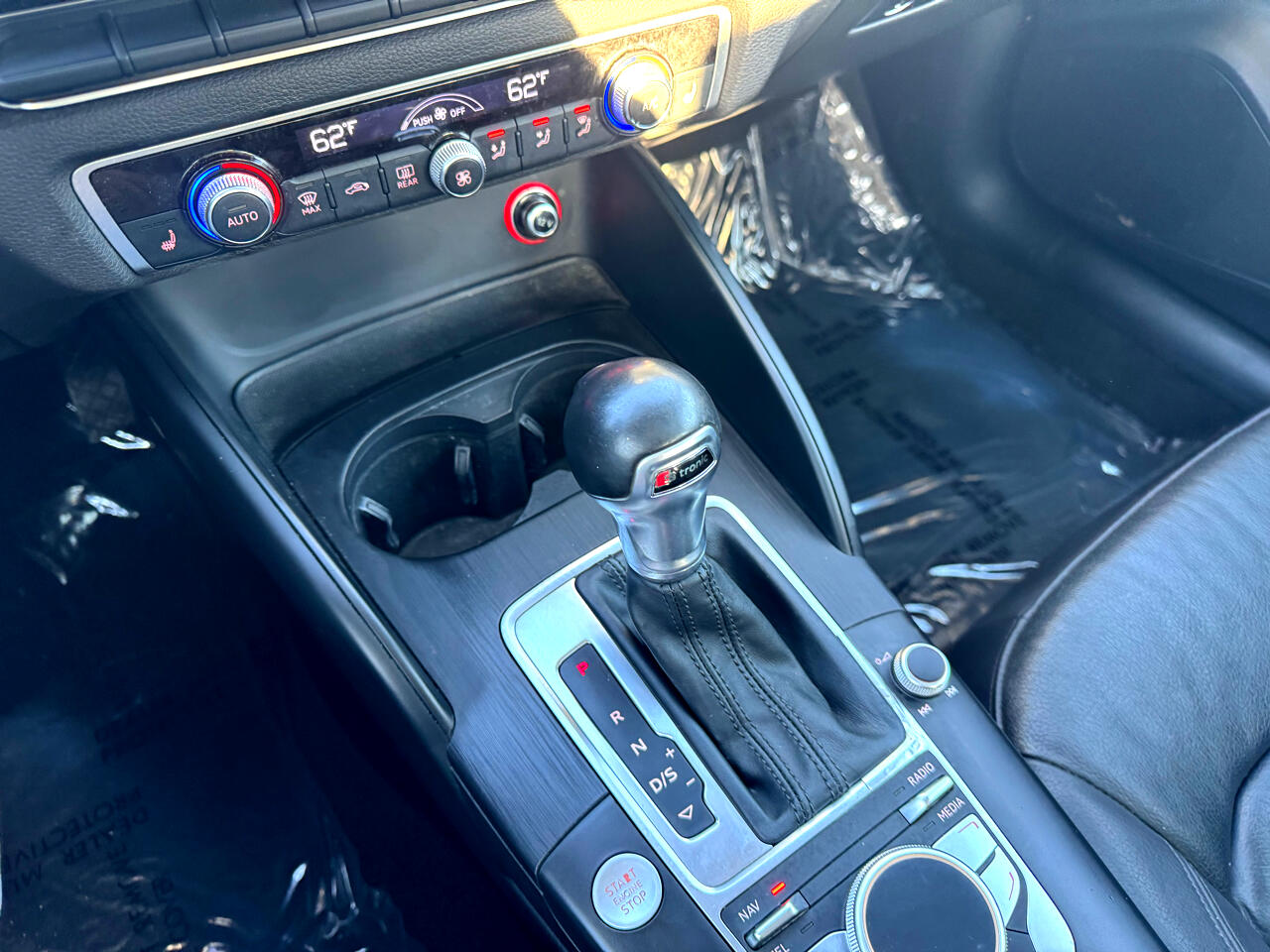 Vehicle image 69 of 85