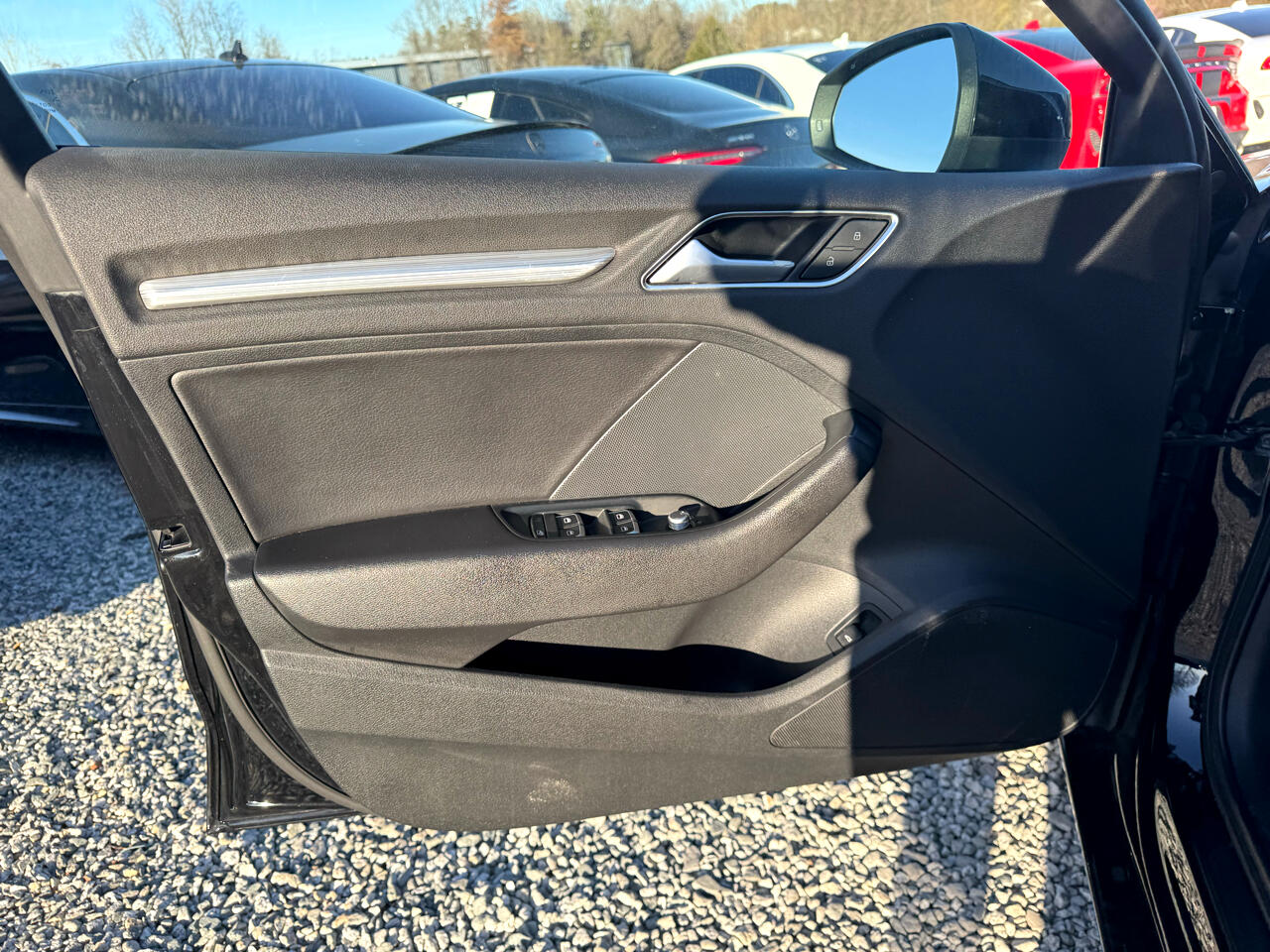 Vehicle image 53 of 85