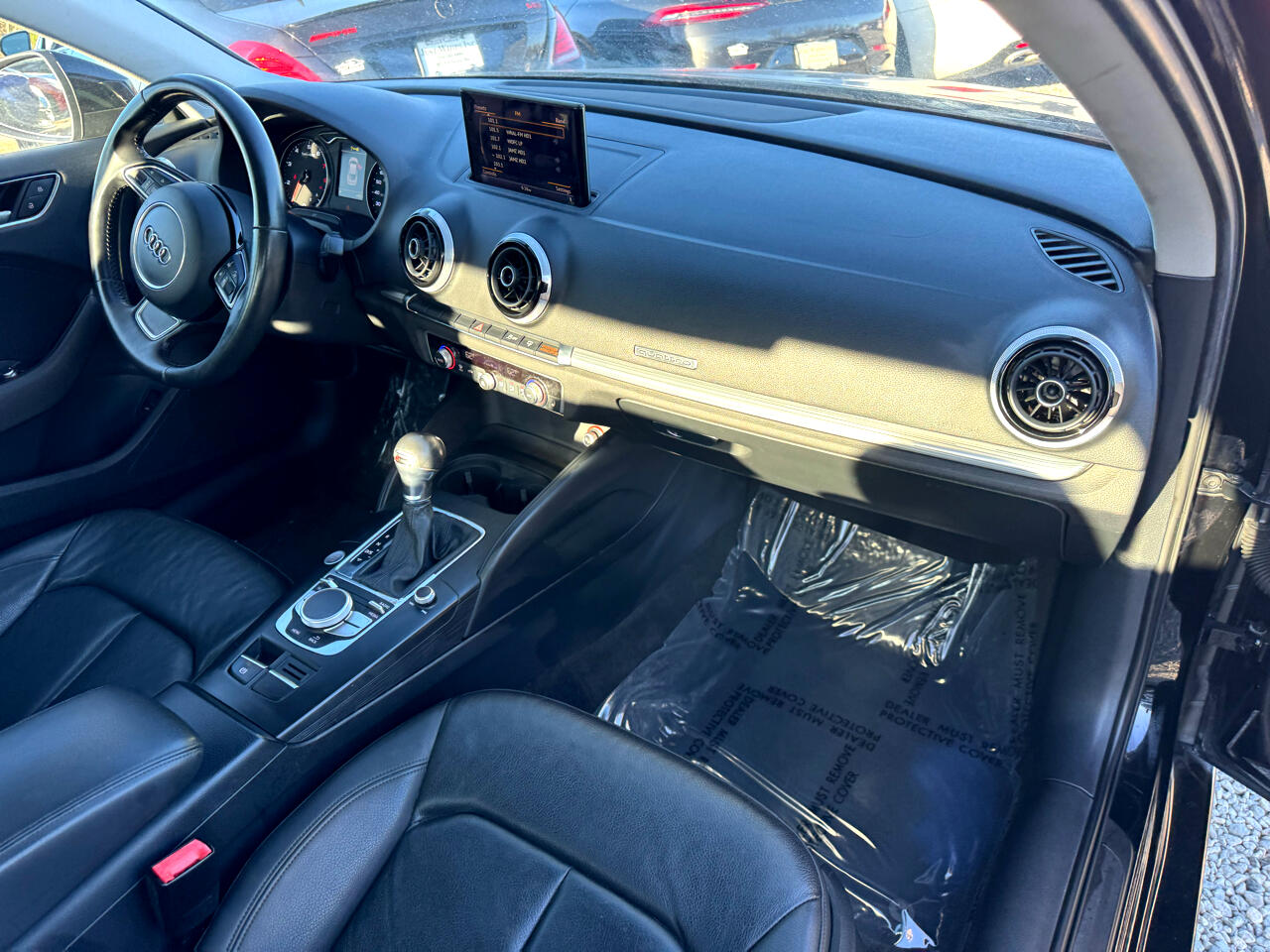Vehicle image 20 of 85