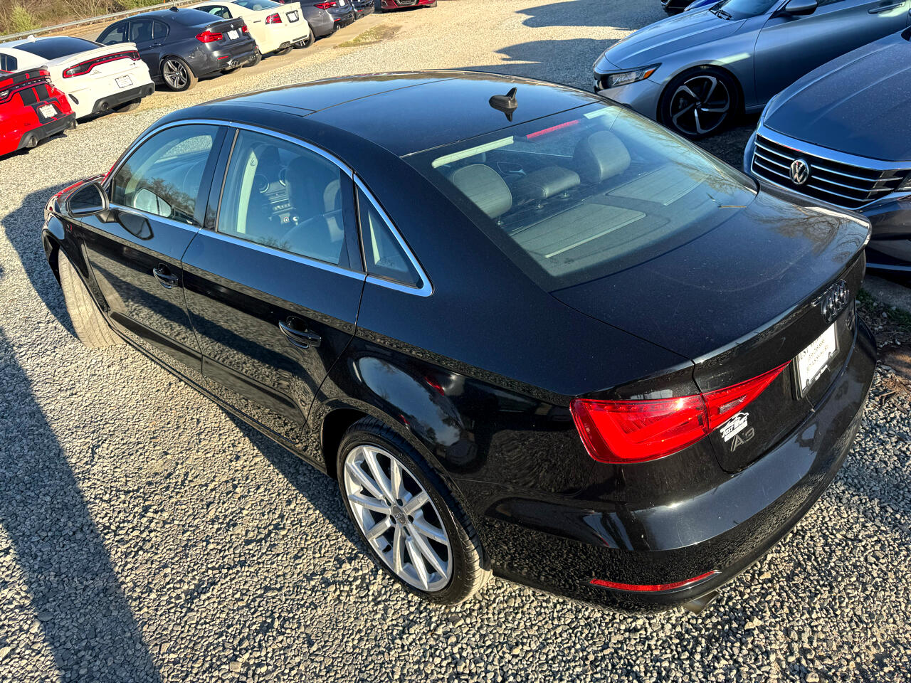 Vehicle image 11 of 85