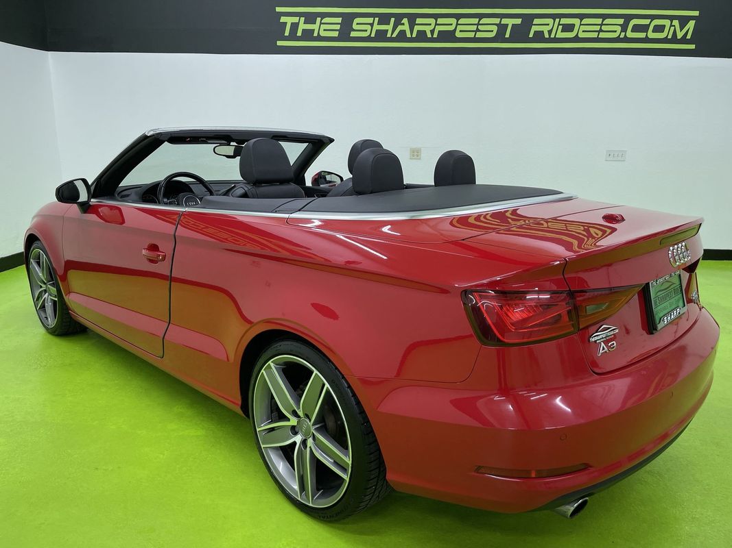 Vehicle image 8 of 28