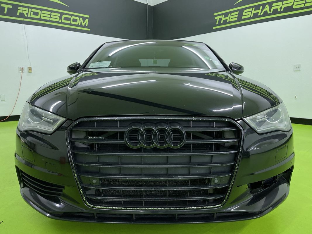 Vehicle image 28 of 29