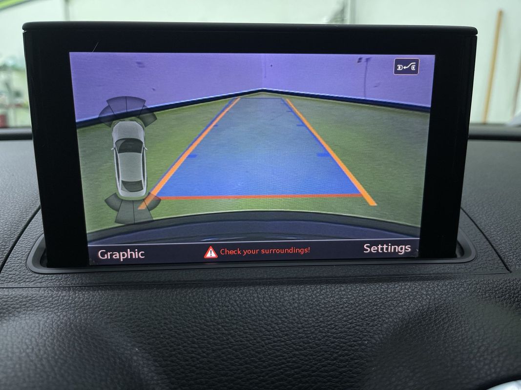 Vehicle image 20 of 29