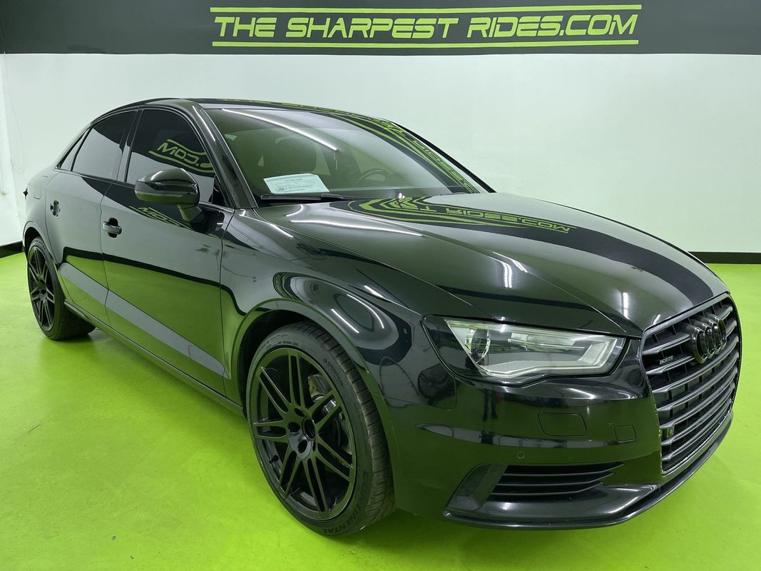 Vehicle image 2 of 29