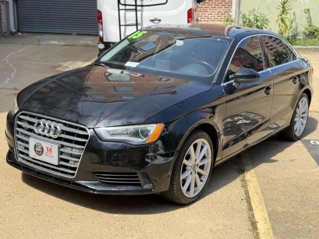2015 Audi A3 2.0T Premium Plus Image 4 of 30