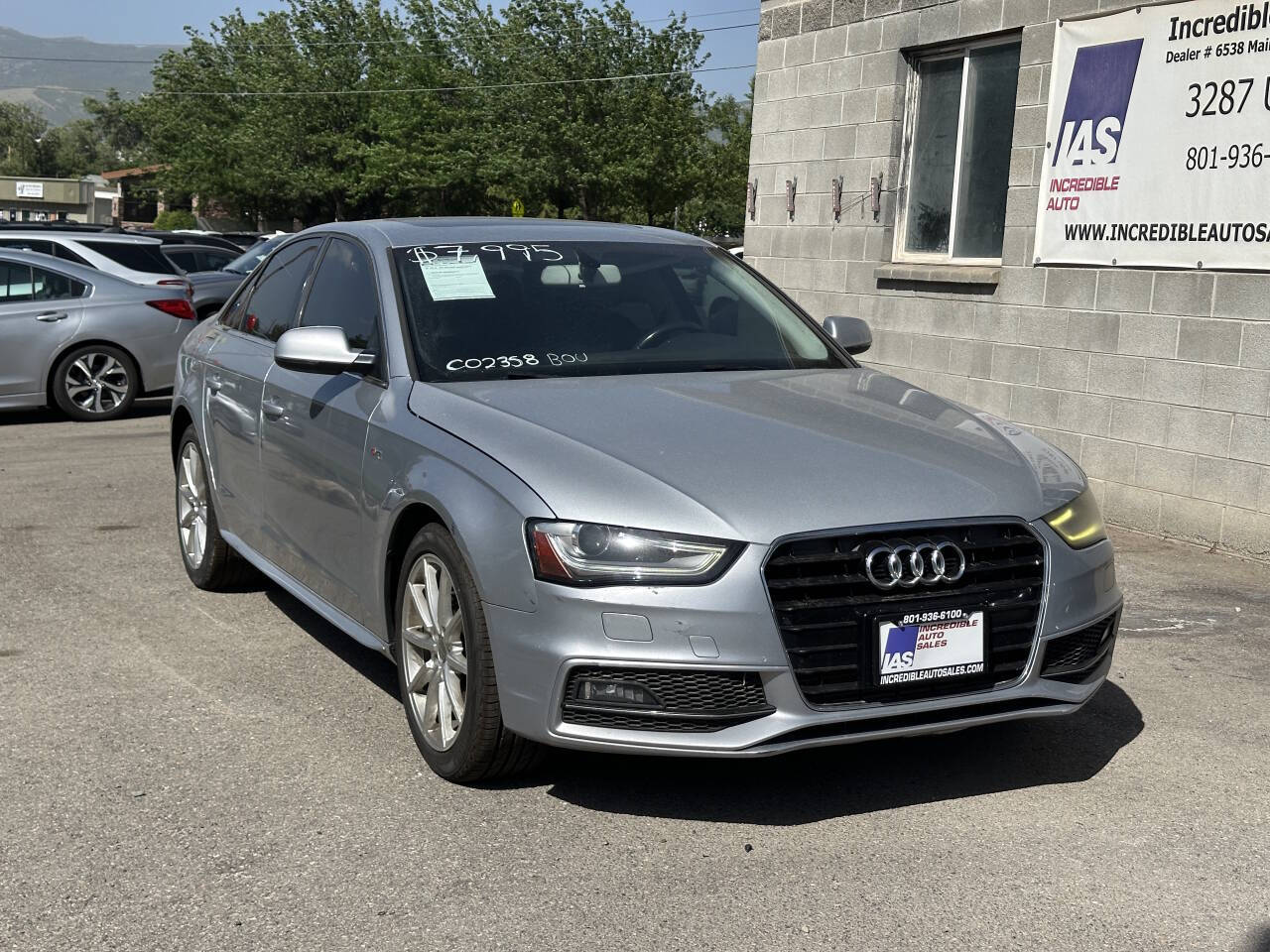 Vehicle image 3 of 18