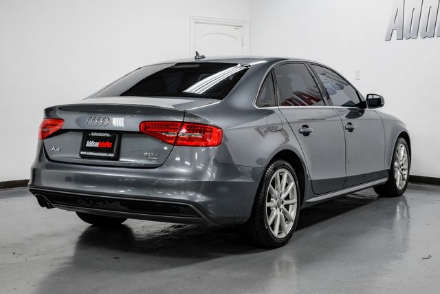 Vehicle image 7 of 68