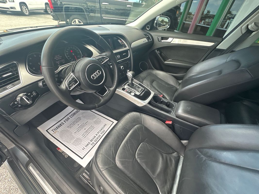 Vehicle image 10 of 17