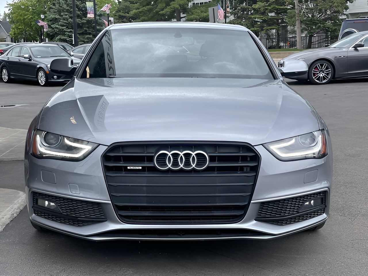 Vehicle image 29 of 34