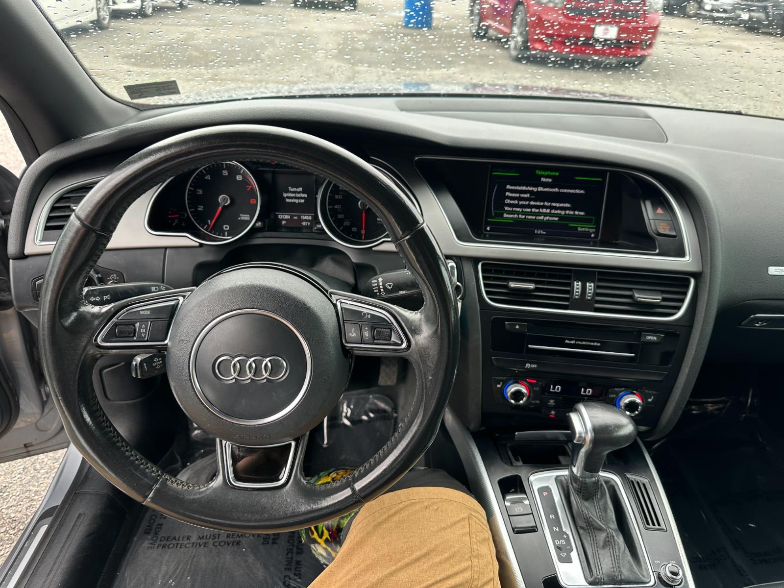 Vehicle image 14 of 23