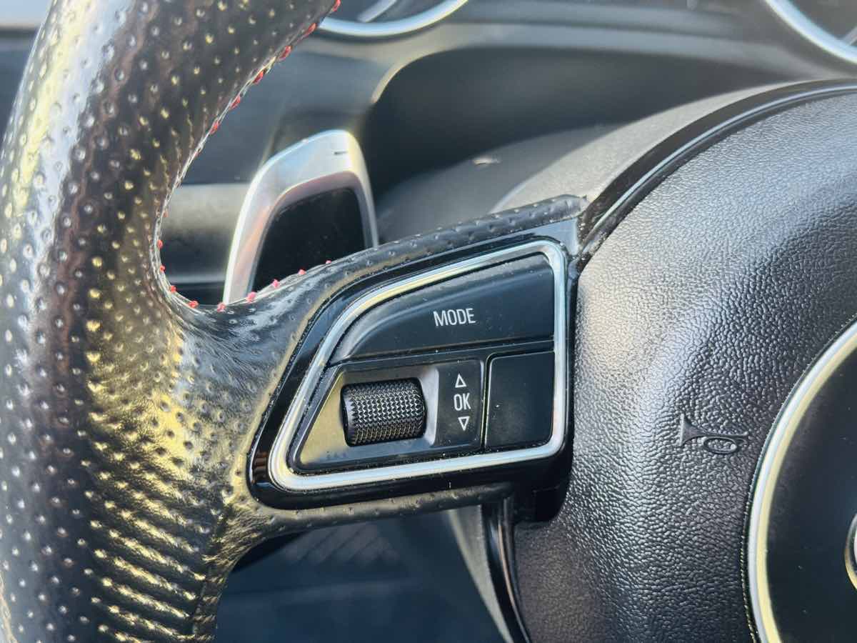 Vehicle image 24 of 39