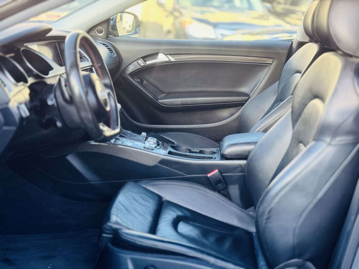 Vehicle image 21 of 39