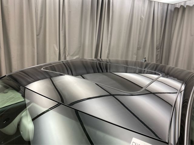 Vehicle image 17 of 31