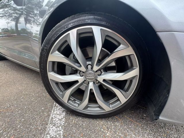 Vehicle image 39 of 41