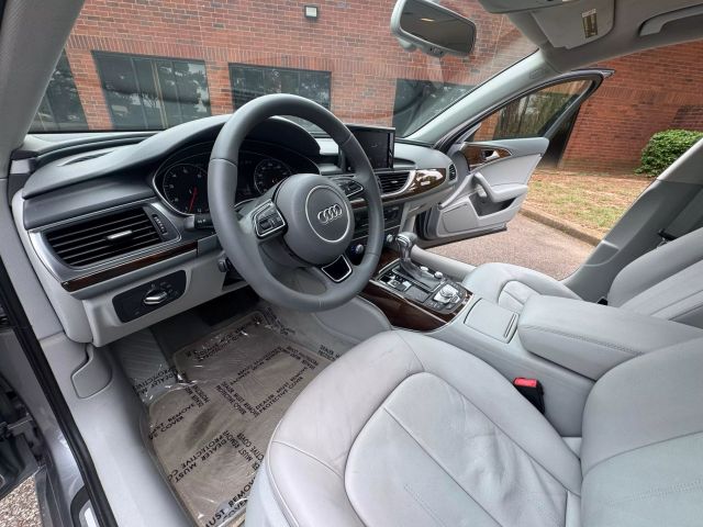Vehicle image 16 of 41