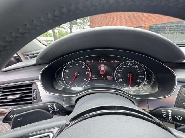 Vehicle image 23 of 41