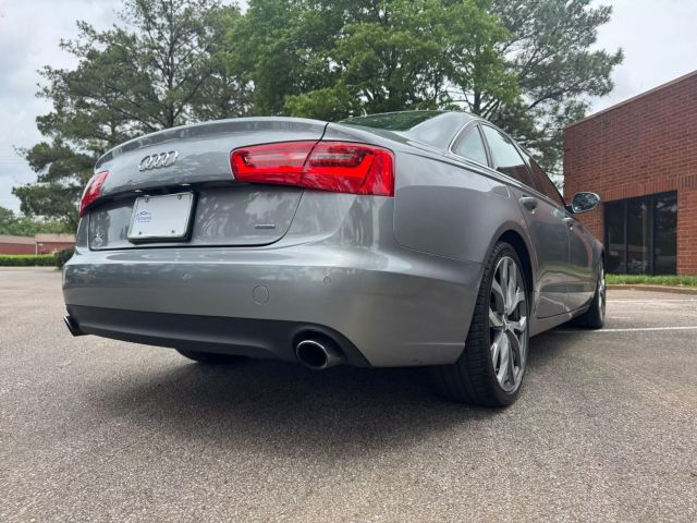 Vehicle image 8 of 41