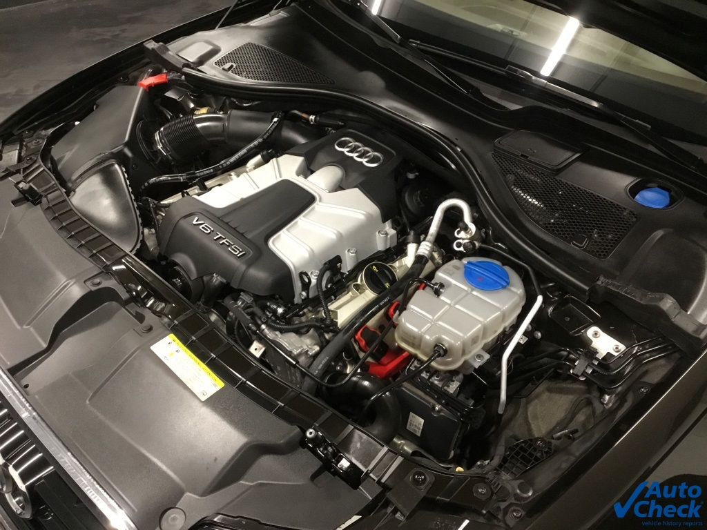 Vehicle image 13 of 52