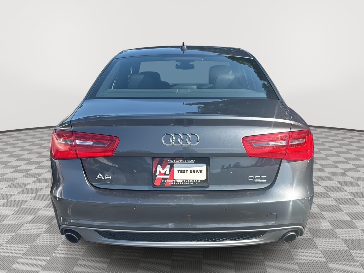 Vehicle image 3 of 4