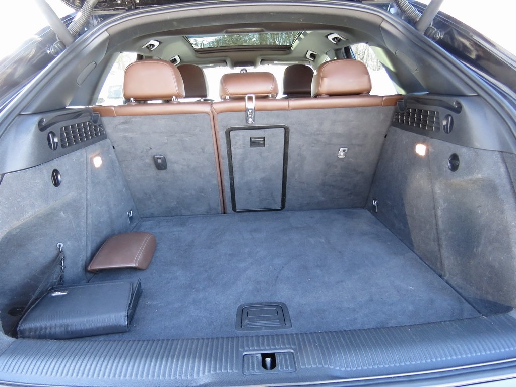 2015 Audi Q3 2.0T Premium Plus Image 9 of 25