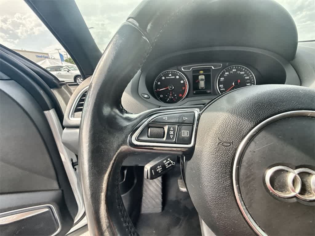 2015 Audi Q3 2.0T Prestige Image 20 of 36