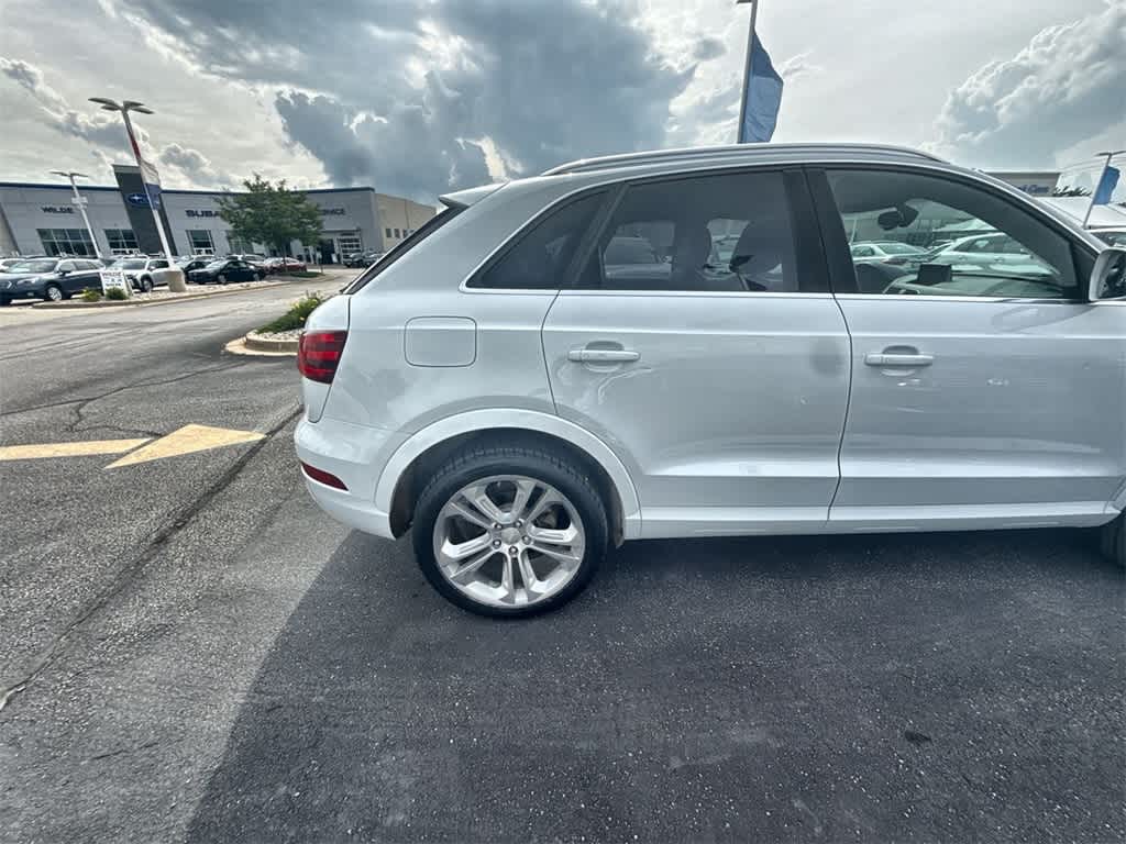 2015 Audi Q3 2.0T Prestige Image 10 of 36