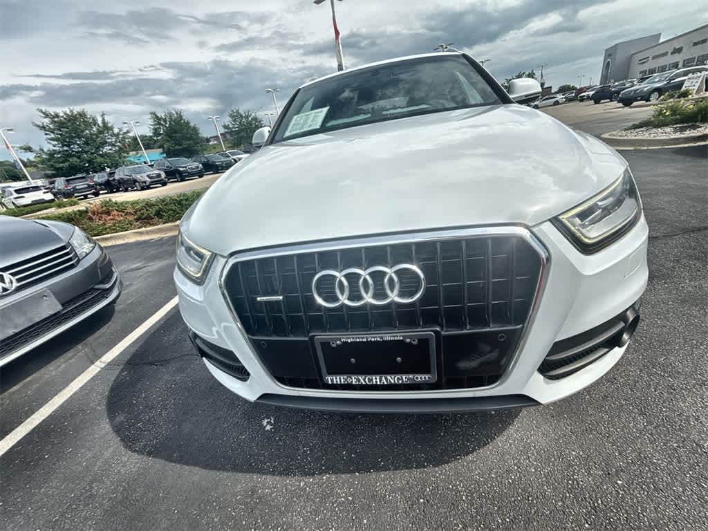 2015 Audi Q3 2.0T Prestige Image 4 of 36