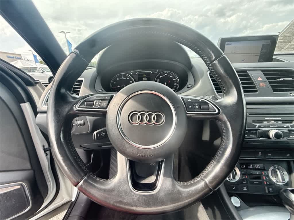 2015 Audi Q3 2.0T Prestige Image 31 of 36