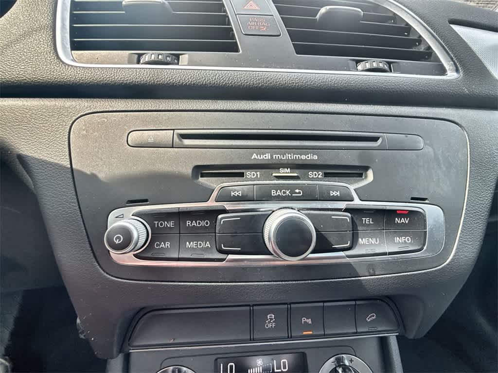 2015 Audi Q3 2.0T Prestige Image 26 of 36